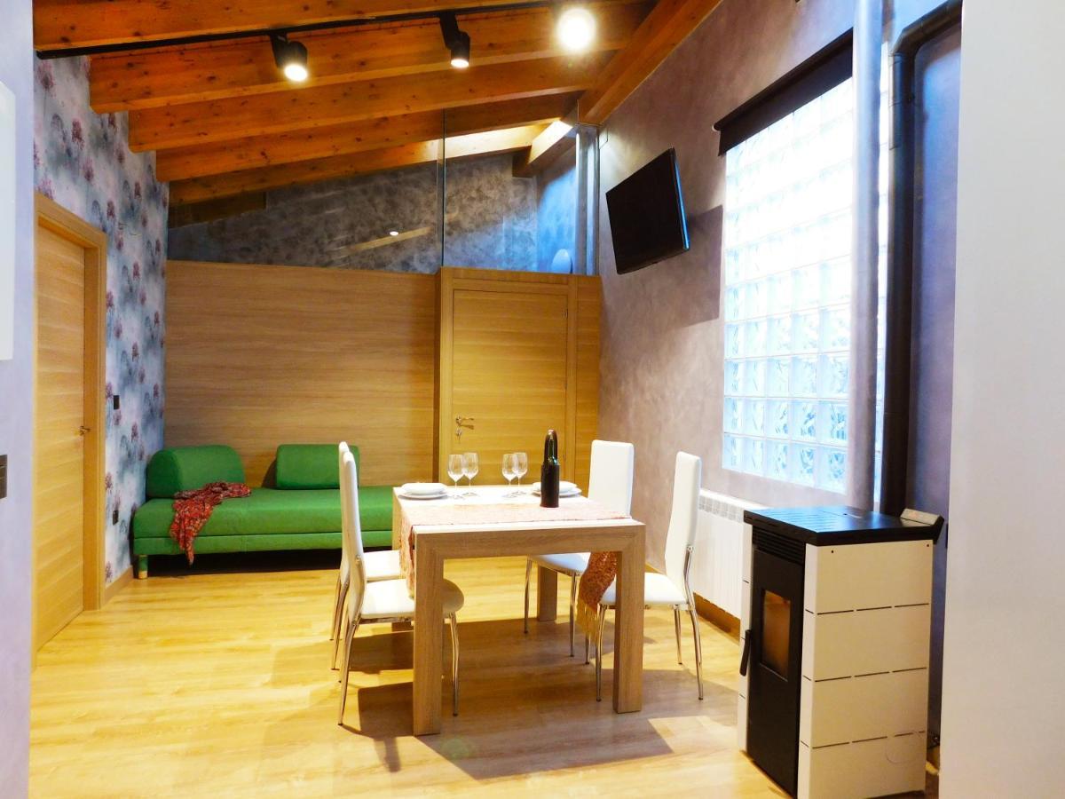 Apartamento Ribera Del Duero Reserva Tubilla del Lago Ngoại thất bức ảnh