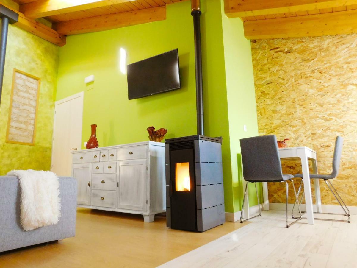 Apartamento Ribera Del Duero Reserva Tubilla del Lago Ngoại thất bức ảnh